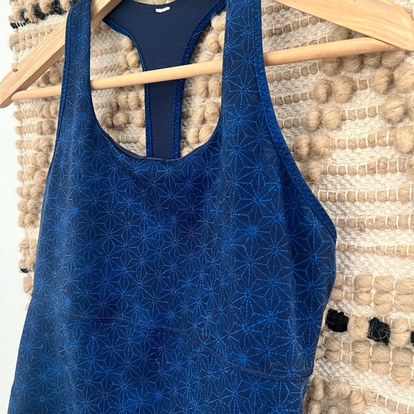 LULULEMON | Power Up Tank Top - Picture 3 of 11